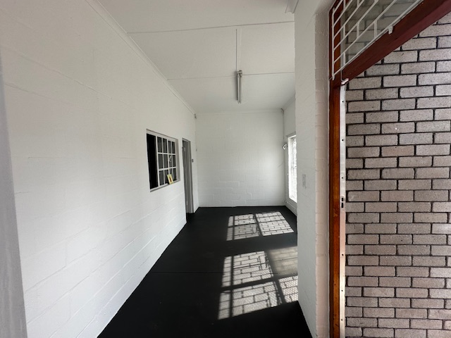 To Let Commercial Property for Rent in Maitland Western Cape